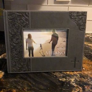 Embossed Faux Leather Picture Frame